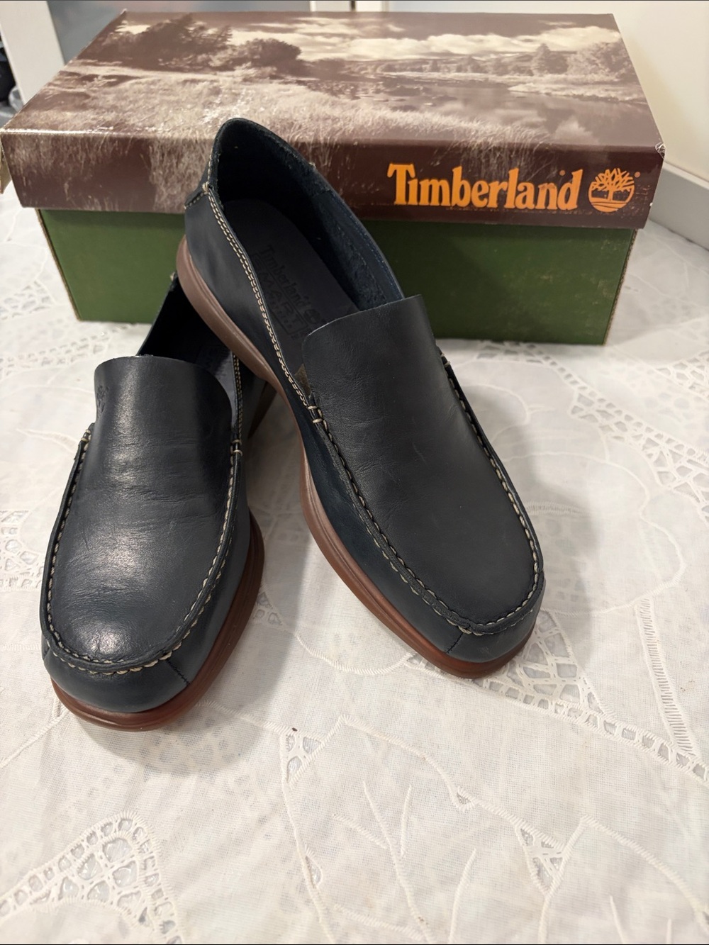 Timberland Sadie Dark Navy Leather Slip-On Moccasin Loafers Sz 6.5
